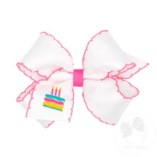 Load image into Gallery viewer, Wee Ones- Medium Moonstitch Grosgrain Hair Bow with Contrasting Wrap
