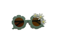 Load image into Gallery viewer, Sienna Sunnies- Flower Sunglasses