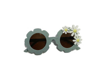 Load image into Gallery viewer, Sienna Sunnies- Flower Sunglasses