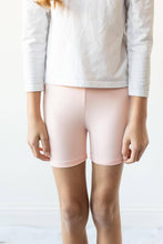Load image into Gallery viewer, Peach Twirl Shorts
